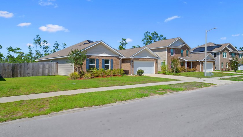 Welcome to a beautifully maintained 4-bedroom, 2-bath home in - photo 49