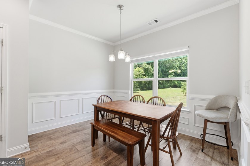 Newer construction, 3 private acres, and over 2,800 square feet - photo 28