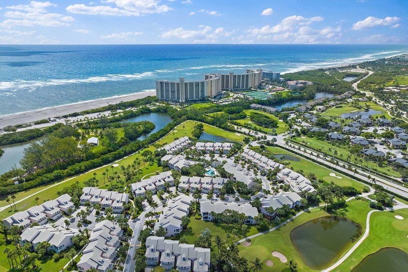Welcome to this charming 2-bedroom, 2.5-bath condominium in the - photo 10