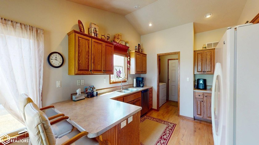 All the comforts of home - with none of the work! Enjoy easy - photo 5