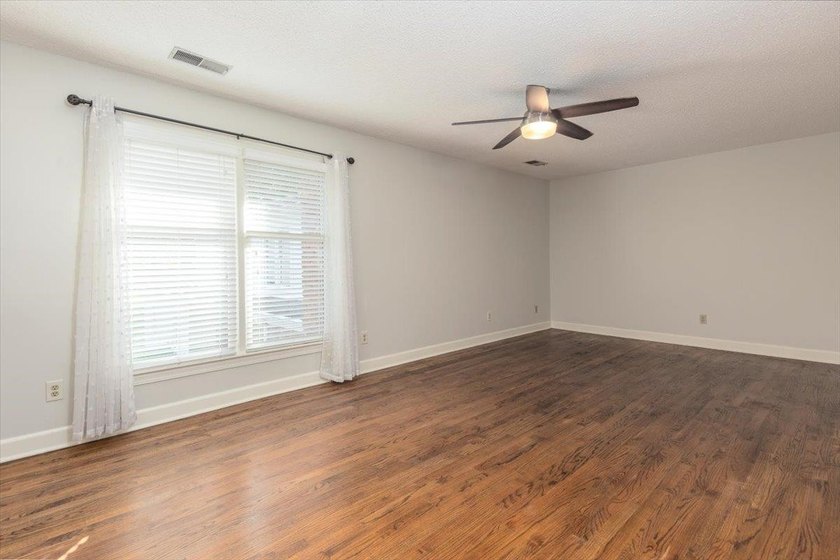 Exceptional Germantown home situated on over a half-acre lot - photo 18