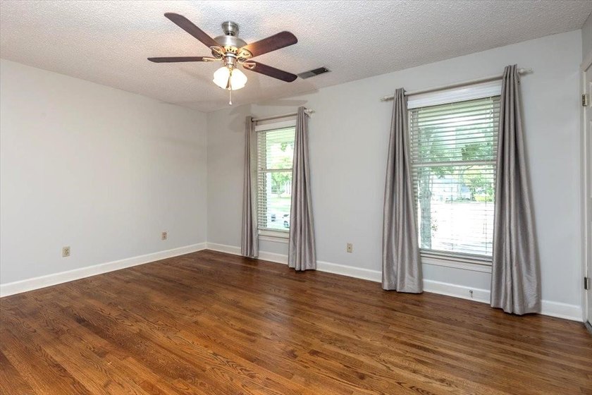 Exceptional Germantown home situated on over a half-acre lot - photo 20