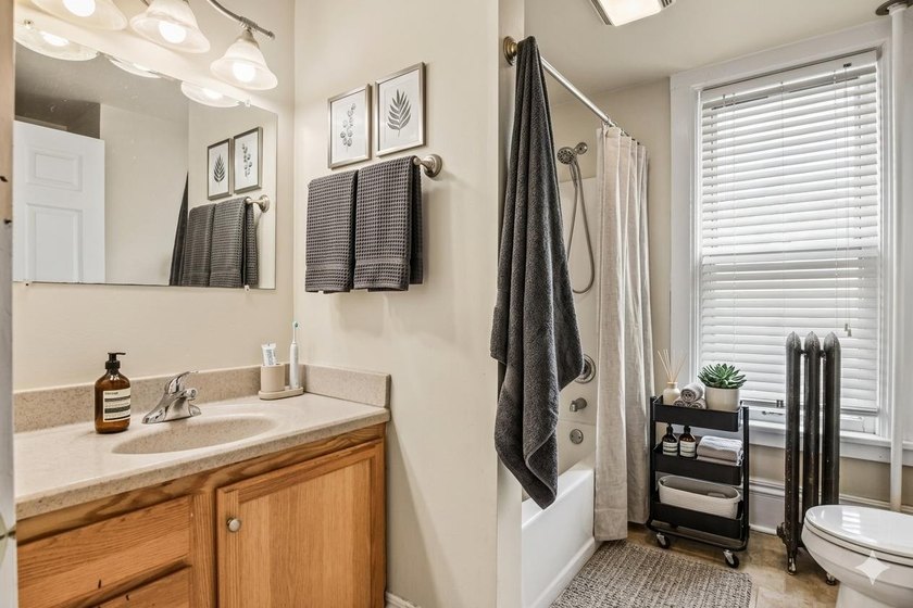 Rarely do you find a 2~flat with this much size, income, and - photo 14