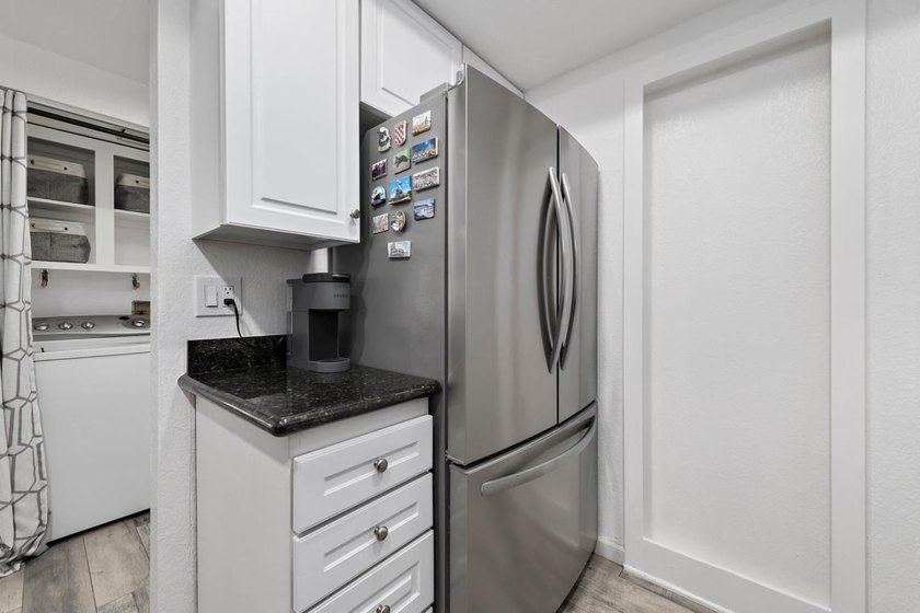 Welcome to 1751 Braddock Court, a beautifully updated - photo 9