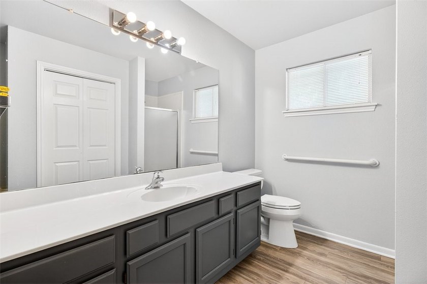 WELL CARED FOR all brick home on large tree shaded lot with new - photo 31