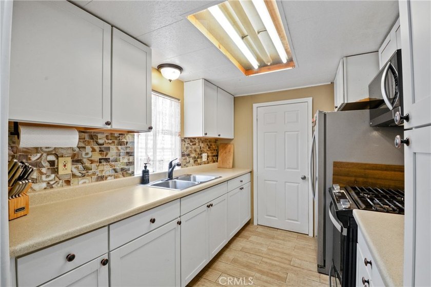 Beat other Buyers to new HOT Listings! For more information - photo 11