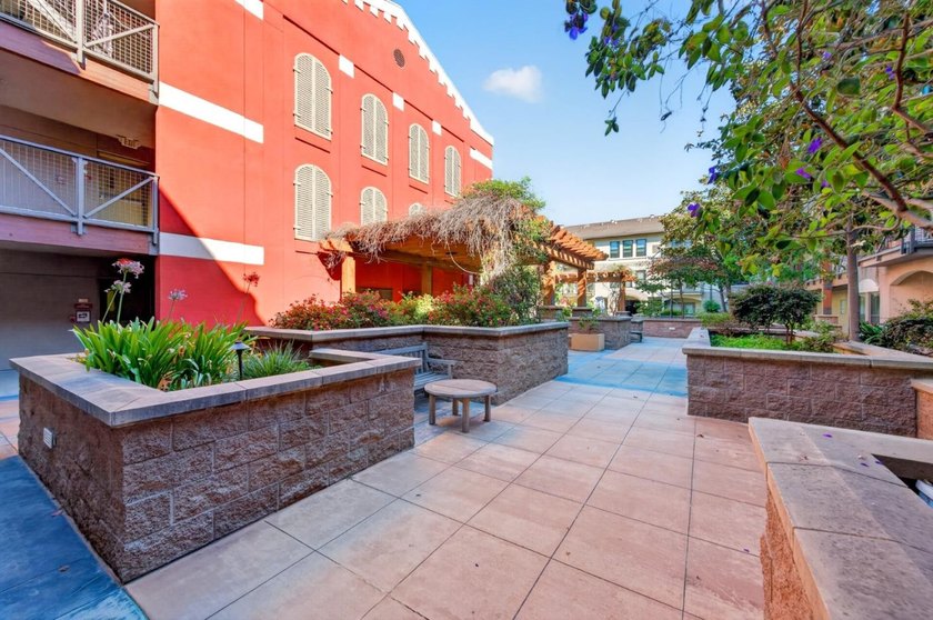 Downtown San Jose Gem! One of the largest 1-bedroom floor plans - photo 26
