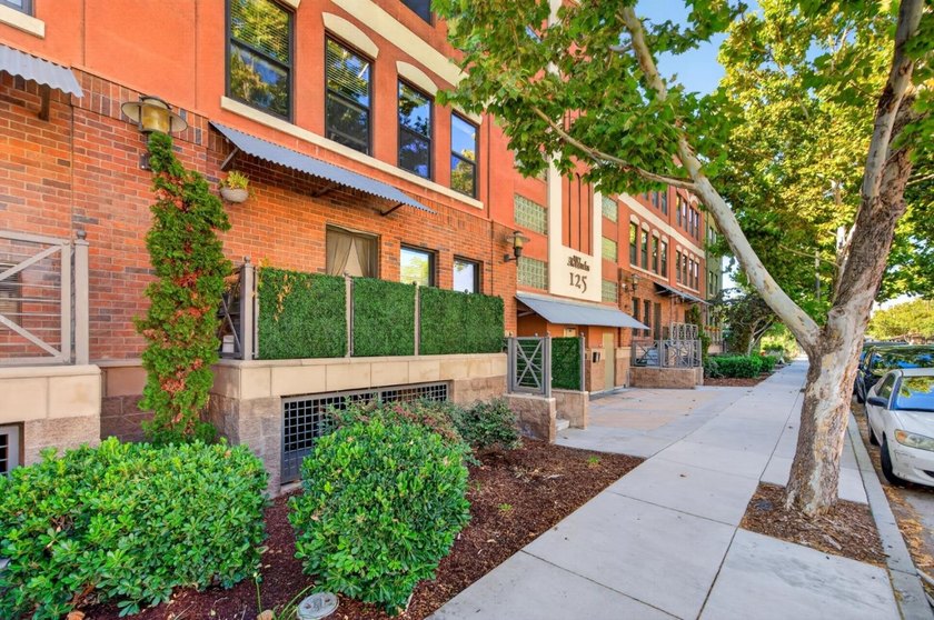 Downtown San Jose Gem! One of the largest 1-bedroom floor plans - photo 27