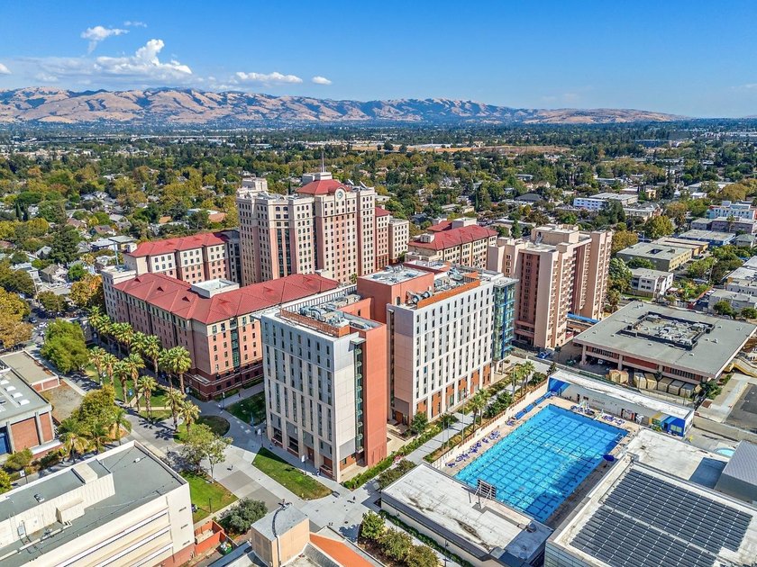 Downtown San Jose Gem! One of the largest 1-bedroom floor plans - photo 37