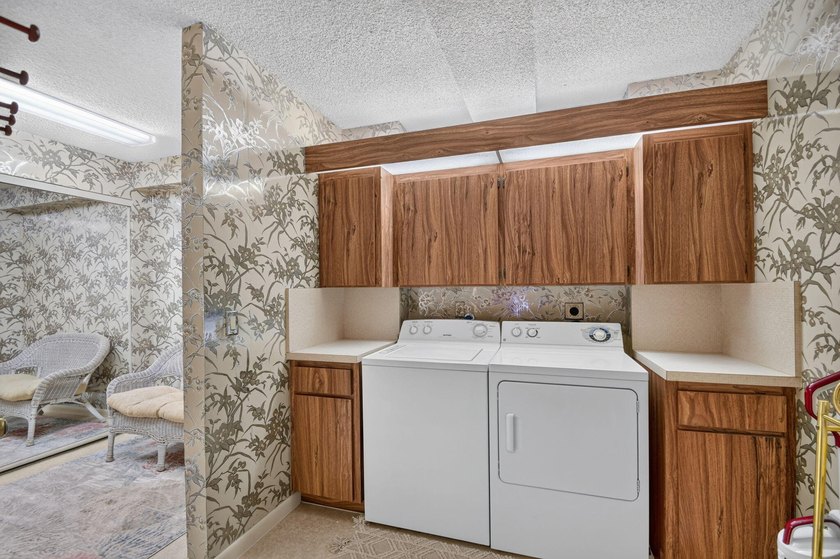Bring your vision to this spacious 2BR/2BA in the heart of West - photo 35