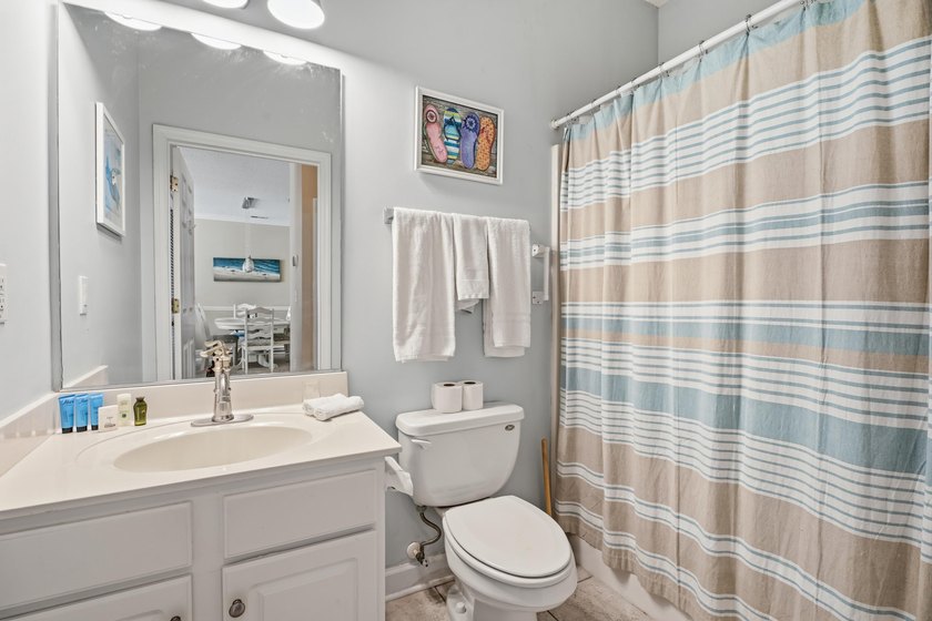 Live Where Every Day Feels Like a Vacation! Fully furnished and - photo 19