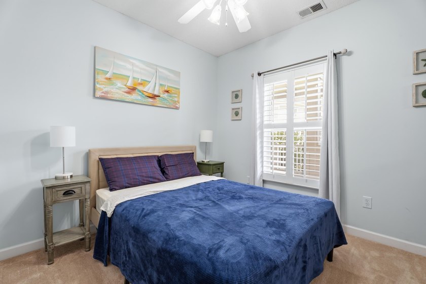 Live Where Every Day Feels Like a Vacation! Fully furnished and - photo 20
