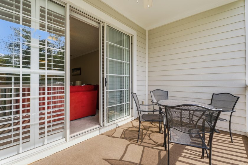 Live Where Every Day Feels Like a Vacation! Fully furnished and - photo 22