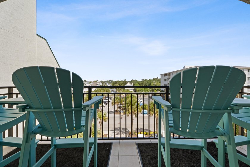 Live Where Every Day Feels Like a Vacation! Fully furnished and - photo 31