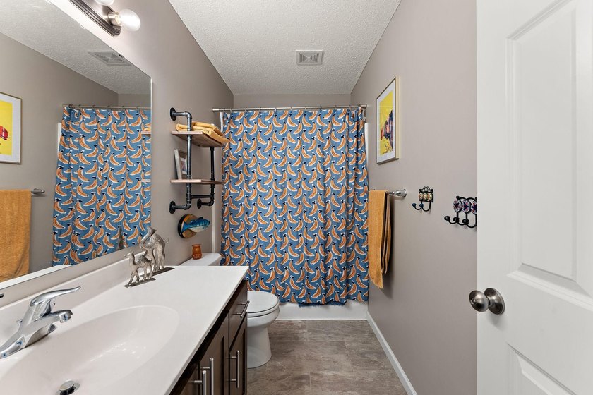Picture Perfect home in Cross Lake Preserve, featuring all three - photo 15
