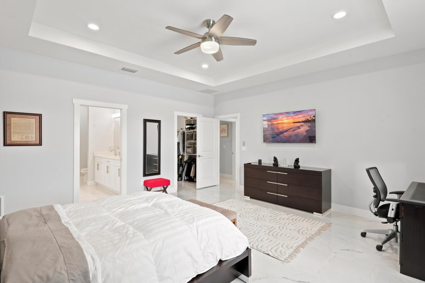 Luxury Inspired Living with Resort-Style Amenities near - photo 23