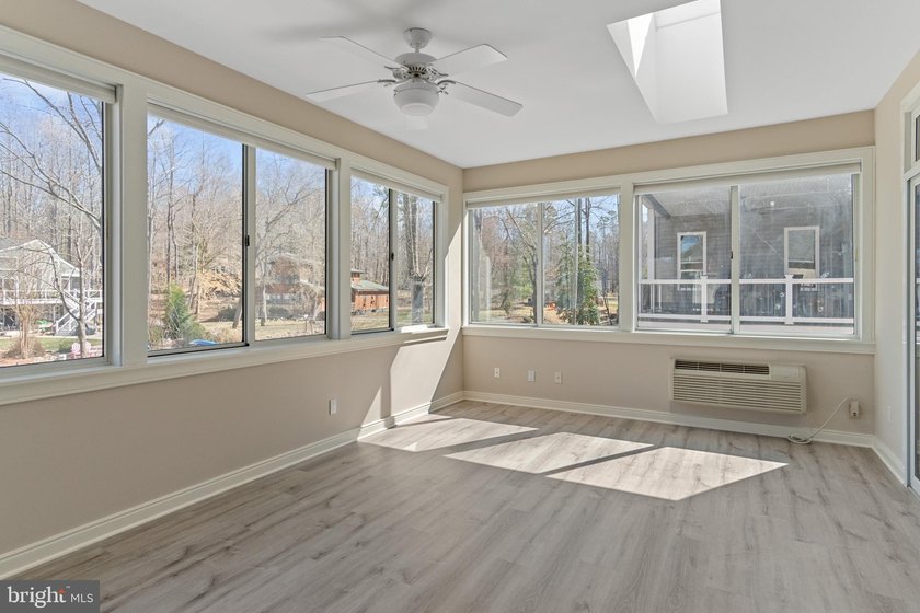 ***$100K PRICE IMPROVEMENT*** Welcome to Your Dream Lakeside - photo 23