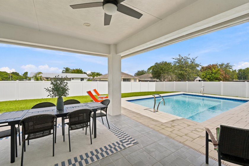 Luxury Inspired Living with Resort-Style Amenities near - photo 39