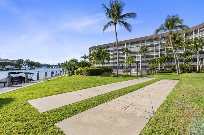 Enjoy spectacular views of the Hillsboro River and Royal - photo 41