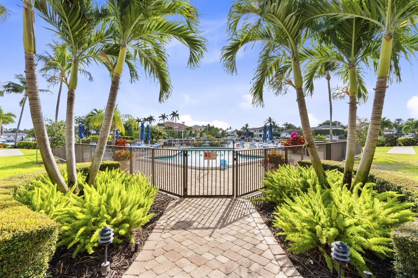 Enjoy spectacular views of the Hillsboro River and Royal - photo 42