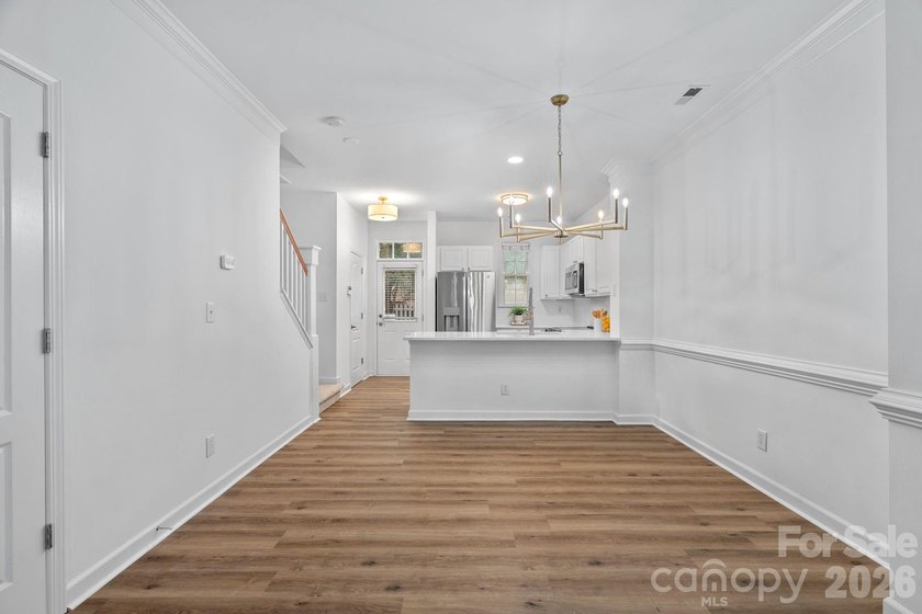 Welcome to effortless Davidson living in one of the area's most - photo 11