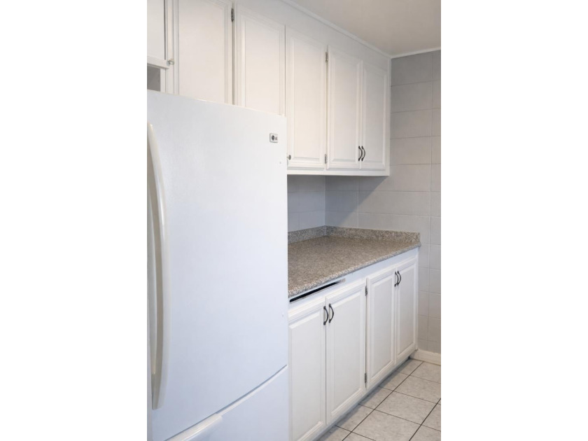Welcome to this inviting 2-story townhome nestled within a - photo 3