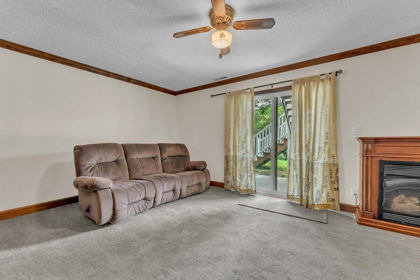 Country Living at Its Best on 4.1 Acres! Welcome to 1042 Big - photo 35
