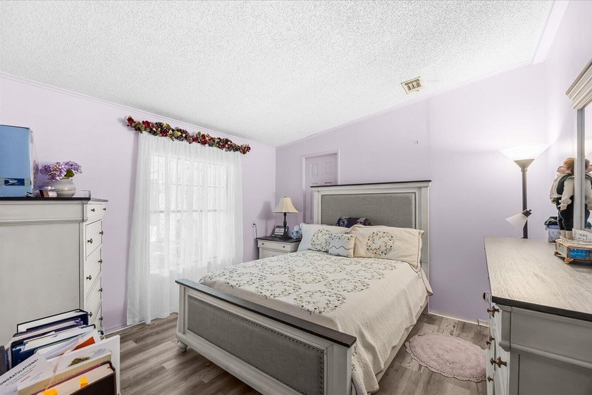 Land lease- 2-bedroom, 2-bathroom manufactured home nestled in - photo 16