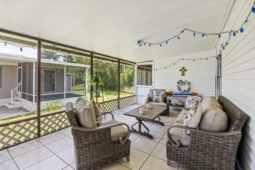 Land lease- 2-bedroom, 2-bathroom manufactured home nestled in - photo 24