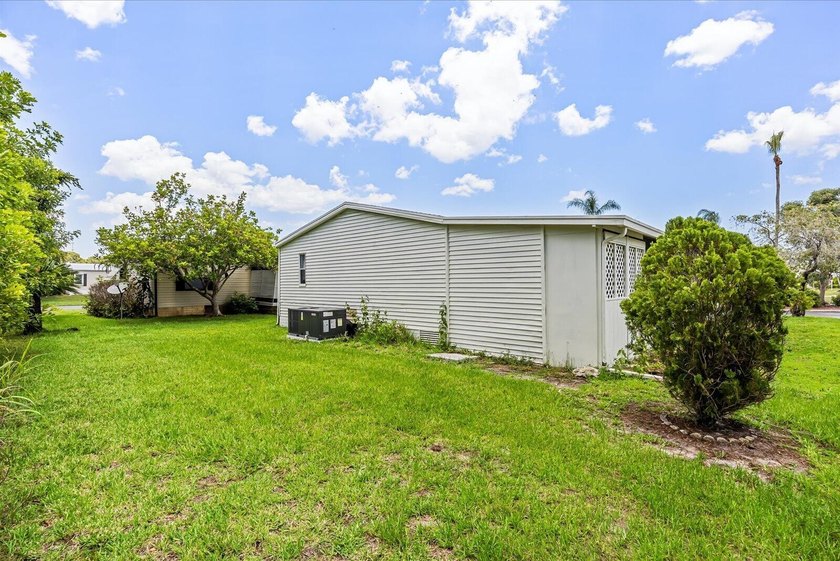 Land lease- 2-bedroom, 2-bathroom manufactured home nestled in - photo 25