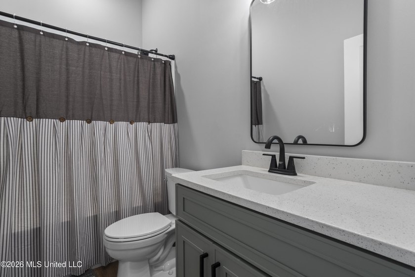 Charming 2-bedroom, 2-bath home on 7.55 acres, built in 2025 - photo 19