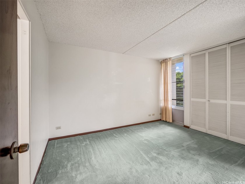 Unlock the potential of this 1-bedroom, 1-bath condominium at - photo 11