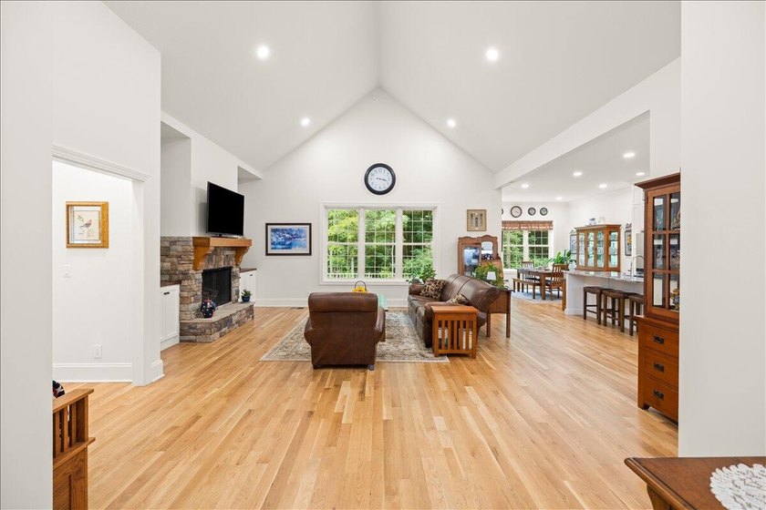 Welcome to your private East Tennessee retreat! Situated on 36 - photo 13