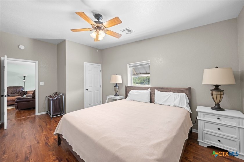 Discover the perfect Work/Live property on +/-10 acres in - photo 13