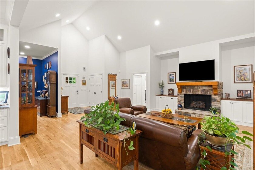 Welcome to your private East Tennessee retreat! Situated on 36 - photo 18