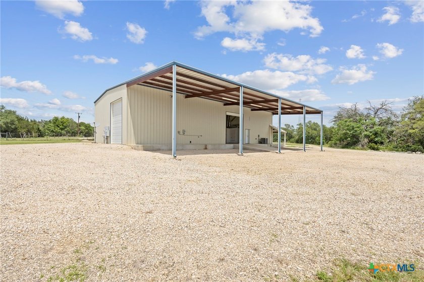 Discover the perfect Work/Live property on +/-10 acres in - photo 23