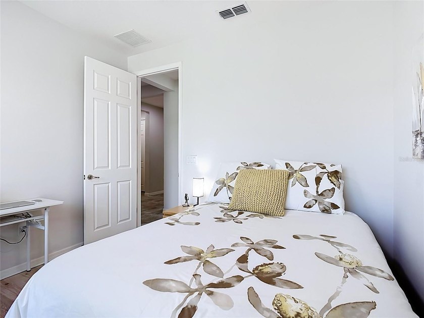 Don't miss this STUNNING &amp; IMMACULATE CABELLA model built in - photo 31
