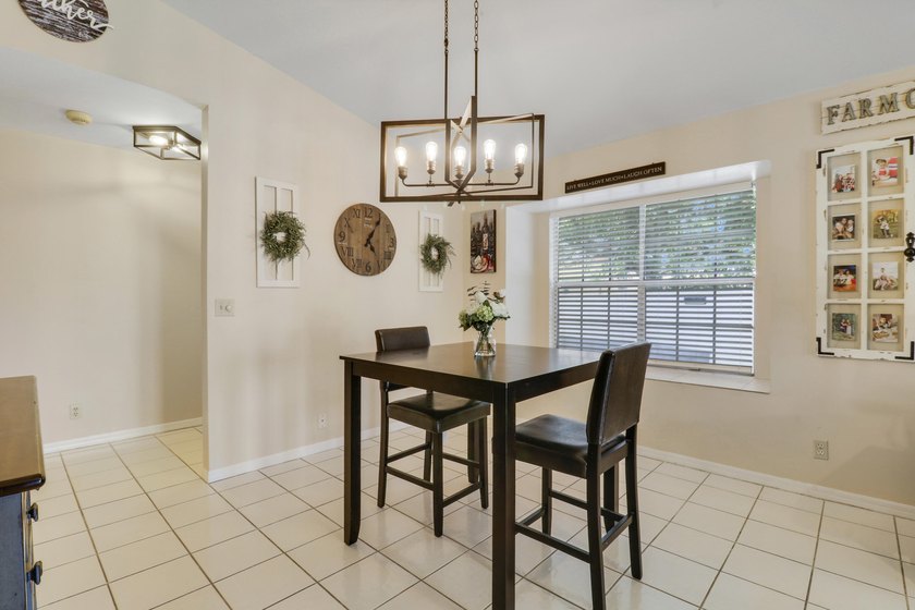 Welcome to this beautifully updated single-family home located - photo 17