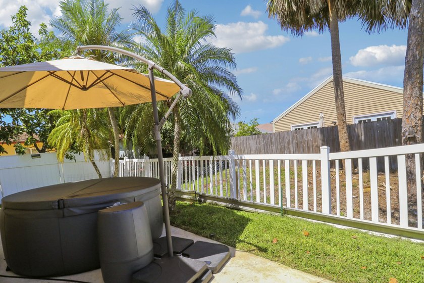 Welcome to this beautifully updated single-family home located - photo 32