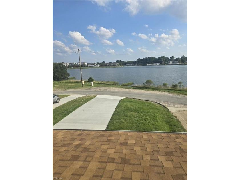 If you like fishing, kayaking or enjoying the water front for - photo 44