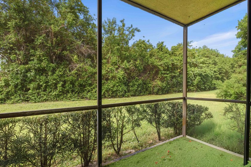 Welcome to this beautifully updated 2 bed 2 bath first-floor - photo 15