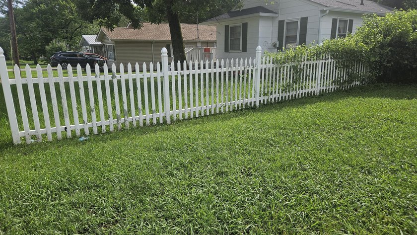 Appraised for $235,000, this property is priced to reflect that - photo 6