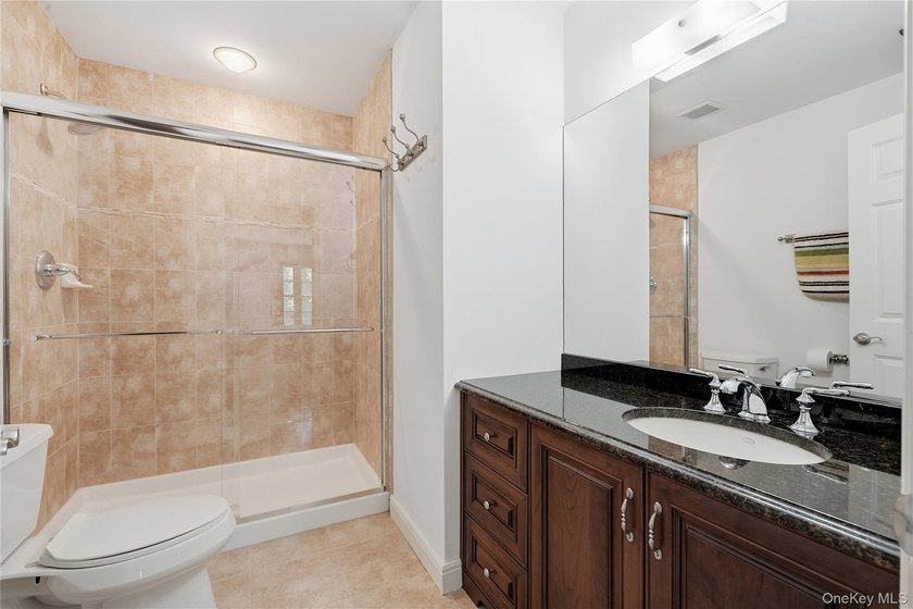 Luxury, privacy and low-maintenance living come together in this - photo 25
