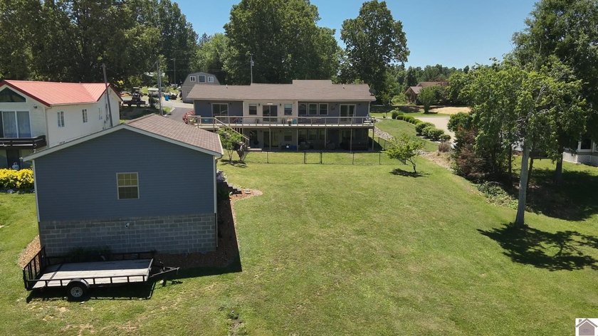 Located in Malcolm Creek on Kentucky Lake in Benton, KY, this - photo 7