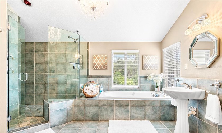 JUST REDUCED! This UNIQUE CUSTOM BUILT LAKEFRONT HOME IS LOCATED - photo 14