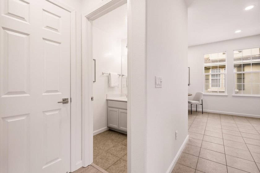 Welcome to 5328 Haskel Ct, a beautifully maintained end-unit - photo 16