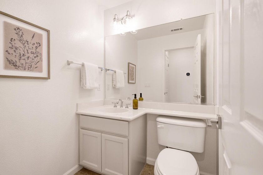 Welcome to 5328 Haskel Ct, a beautifully maintained end-unit - photo 17