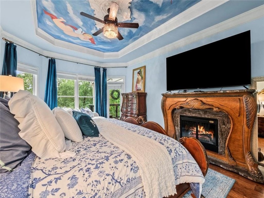 PRICE REDUCED. Executive Home on the #5 Fairway in Resort-Style - photo 40