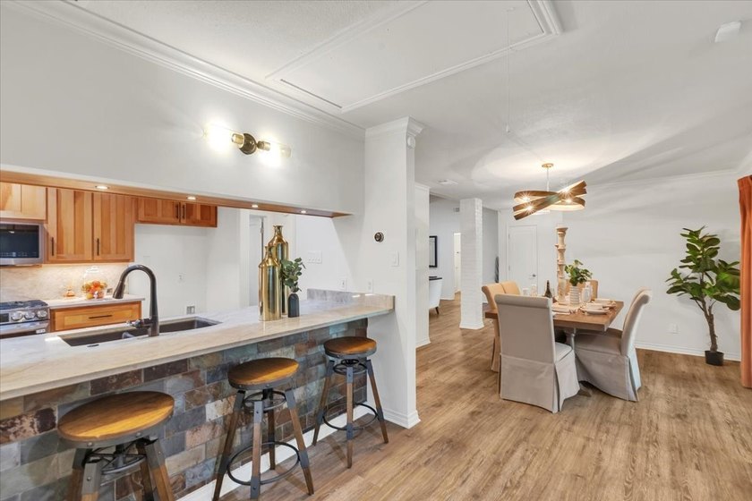 Welcome to a beautifully updated Grapevine home where generous - photo 21