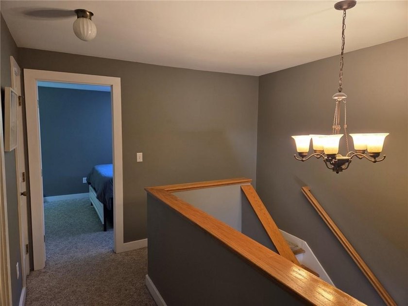 This inviting end-unit townhouse, part of the 12-unit Barclay - photo 21